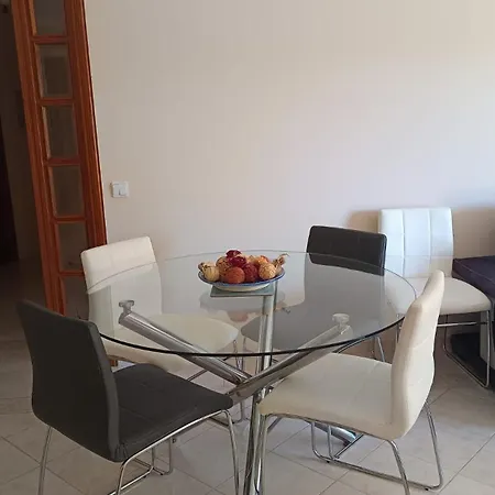 Apartman Sol *